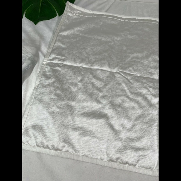 NIB Hotel Collection Fresco Sage Quilted‎ (1) Standard Sham Pillow Case - Picture 9 of 12